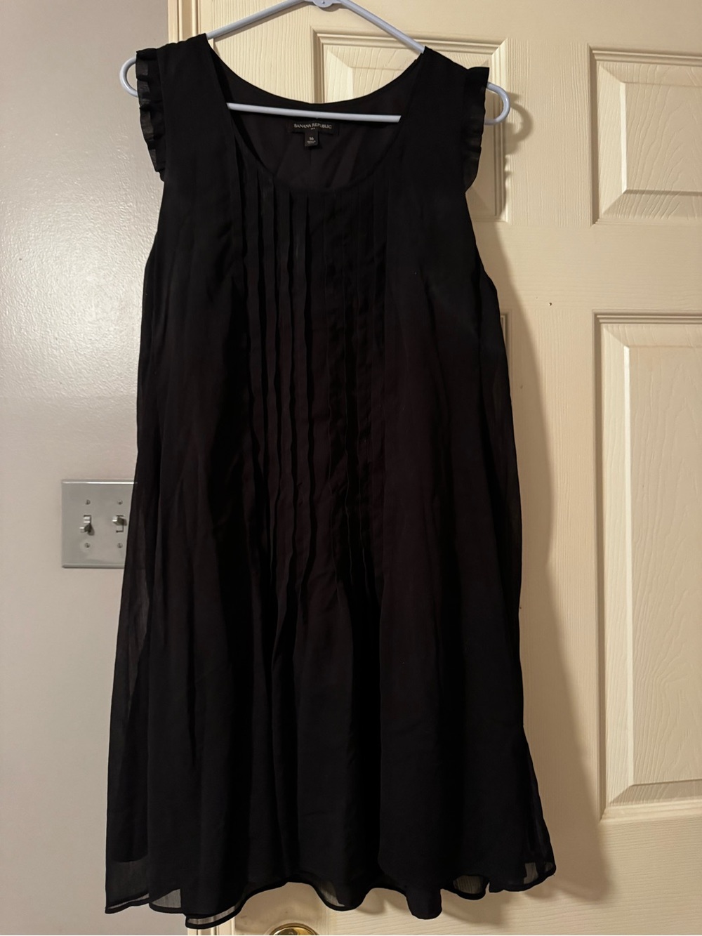 Banana Republic Black Pintuck Ruffle Sleeve Mini Dress